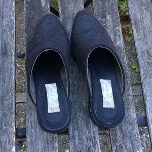 Size 7 mules